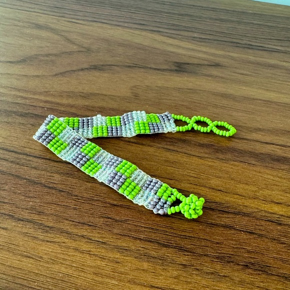 Handmade Colorful Beaded Bracelet - Picture 2 of 2